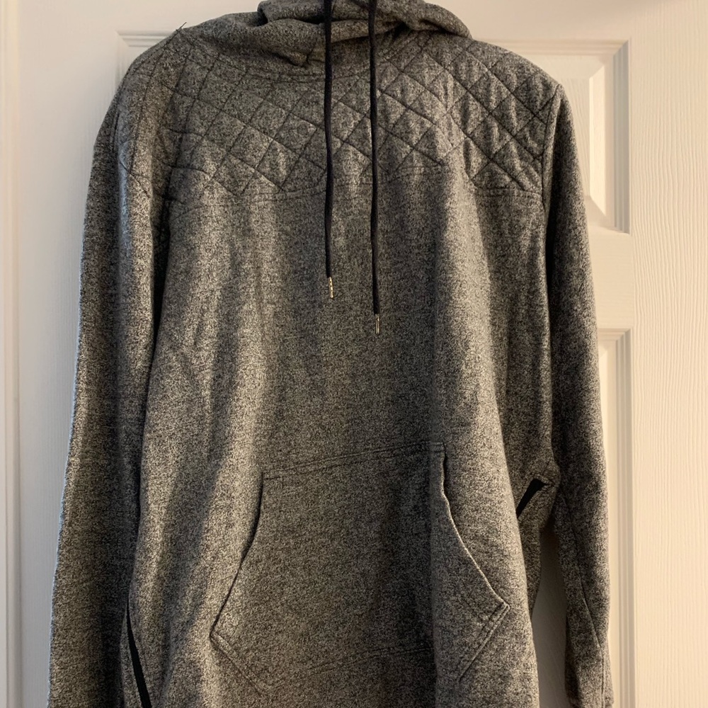 Men’s sweatshirt